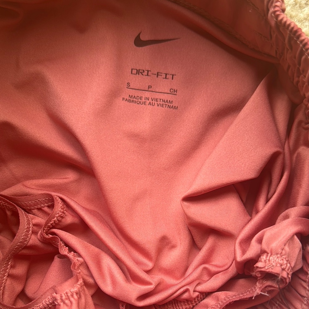 Nike Women's Pink Shorts - Picture 5 of 5